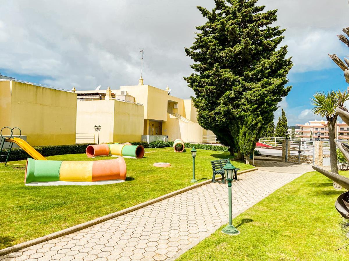 Sea View Apartment By Beach & Marina #1869 Lagos Exterior photo